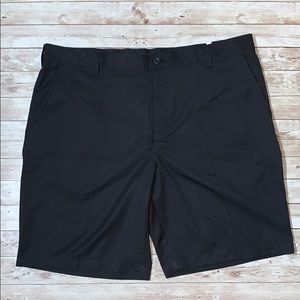 New Izod Black Golf Shorts Size 40